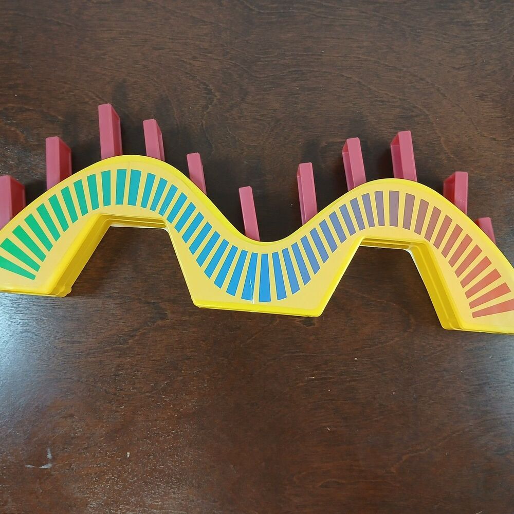 Goliath Domino Rally Classic Original 80 Dominos EUC Game - Picture 5 of 5